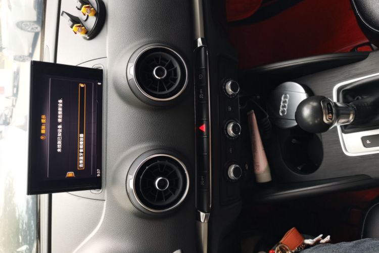 Used Audi A3 2019 Sportback 35 TFSI Ambition China VI Audio And AC Panel