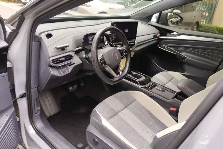 Used Volkswagen ID.4 CROZZ 2022 Standard Range PURE Edition