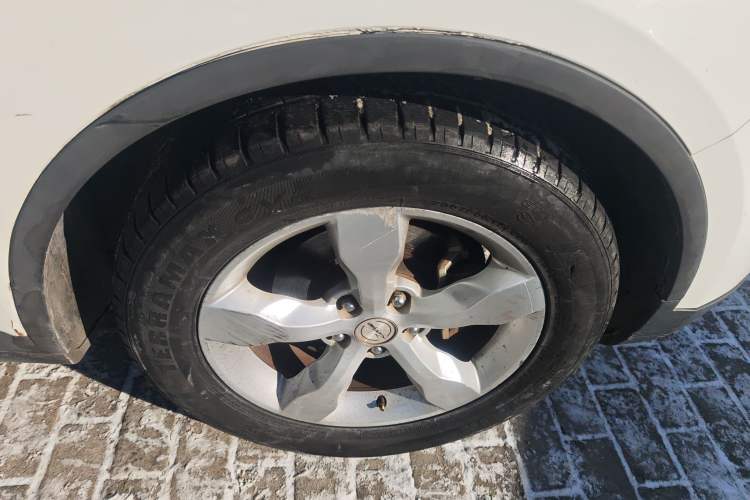 Used Zotye Domy X5 2015 1.5T CVT ZhiXian Model China IV Standard Right Front Wheel Hub