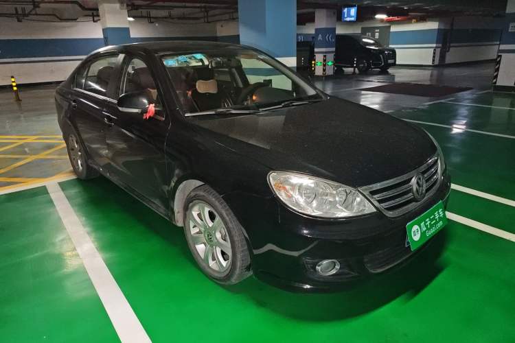 Used Volkswagen Lavida 2011 1.6L Automatic Premium Edition Front Right 45 Deg