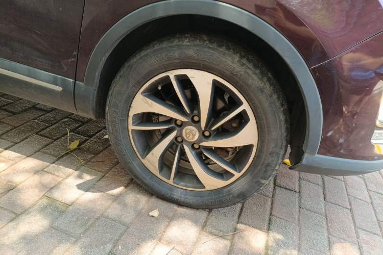 Used Baojun 560 2015 1.8L manual luxury version