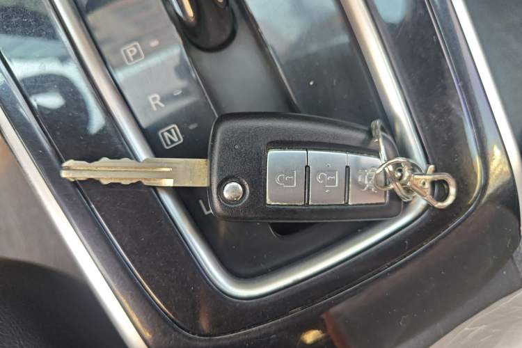 Used Nissan Sylphy 2019 Classic 1.6XL CVT Luxury Edition Vehicle Key