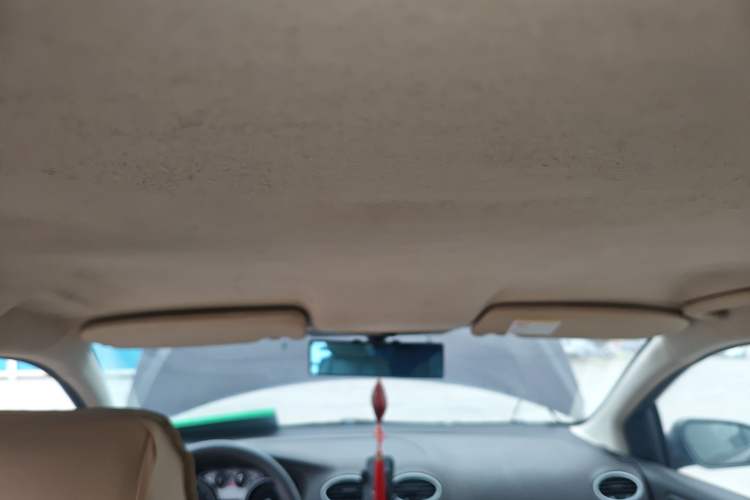 Used Ford Focus 2013 Sedan Classic 1.8L Manual Base Model