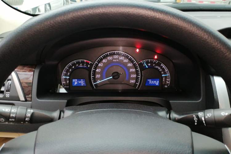 Used Toyota Camry 2015 2.0E Elite Edition
