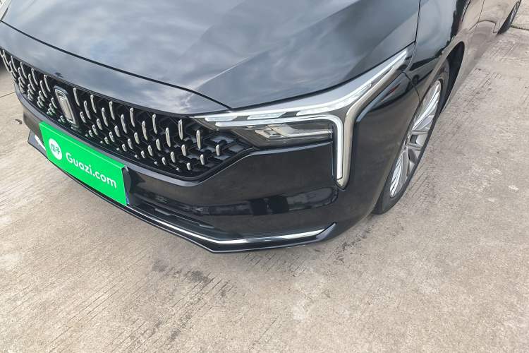 Used Bestune B70 2023 Third Generation 1.5T Automatic Enjoyment Version 70th Anniversary Edition Left Front Headlight