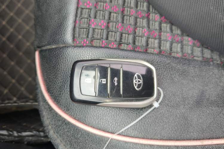 Used Toyota YARiS L Zhi Xiang 2017 1.5E CVT Dynamic Edition
