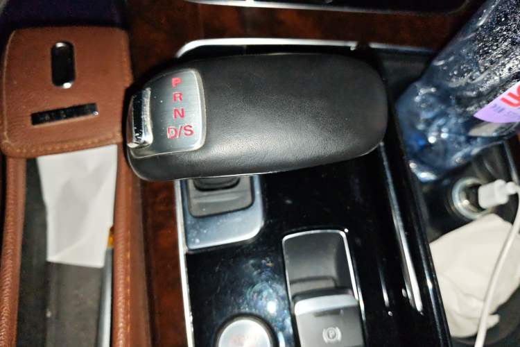 Used Audi A8 2016 A8L 45 TFSI quattro Luxury Edition Gear Lever