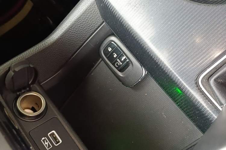 Used Honda Civic 2022 240TURBO CVT Dynamic Edition Vehicle Key