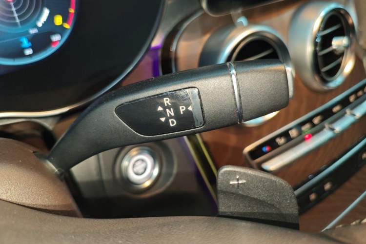 Used Mercedes-Benz GLC 2020 GLC 300 L 4MATIC Dynamic Edition
