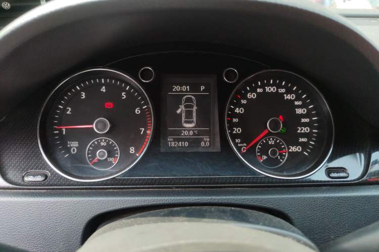 Used Volkswagen Magotan 2012 1.8TSI Luxury Model Instrument Cluster