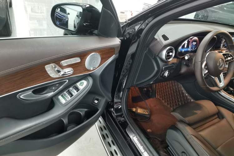 Used Mercedes-Benz GLC 2021 GLC 300 L 4MATIC Dynamic Model Driver Seat