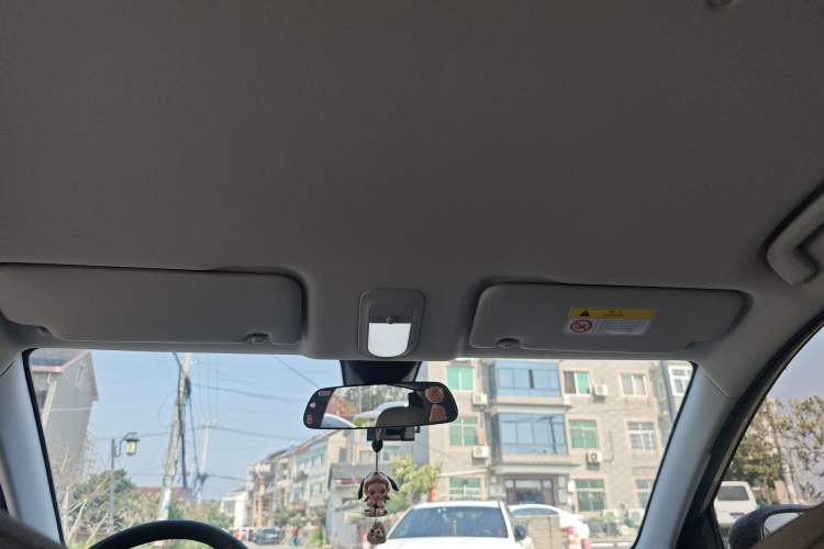 Used Wuling Bingo PLUS 2024 330 km Range Five-Seater Version