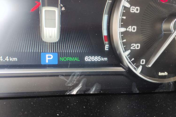 Used GAC Trumpchi M6 2021 270T DCT Luxury Edition (7-seater)