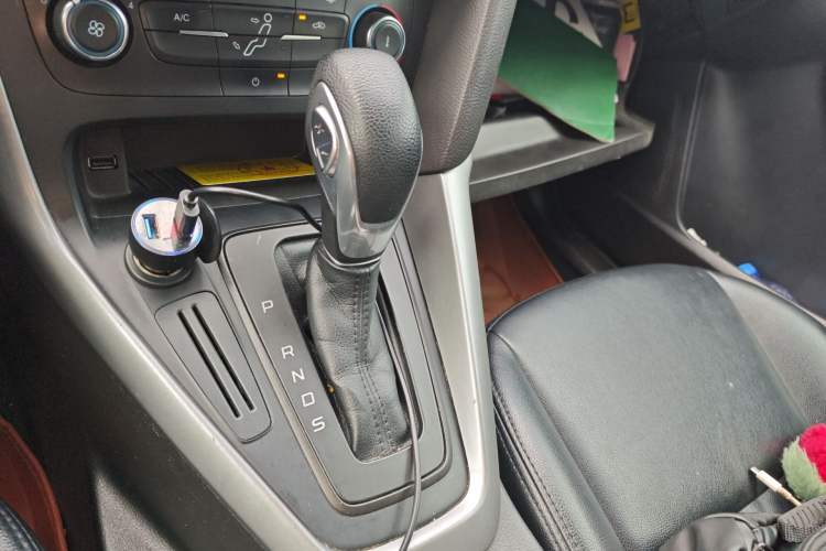 Used Ford Focus 2015 Hatchback 1.6L Automatic Comfort Model