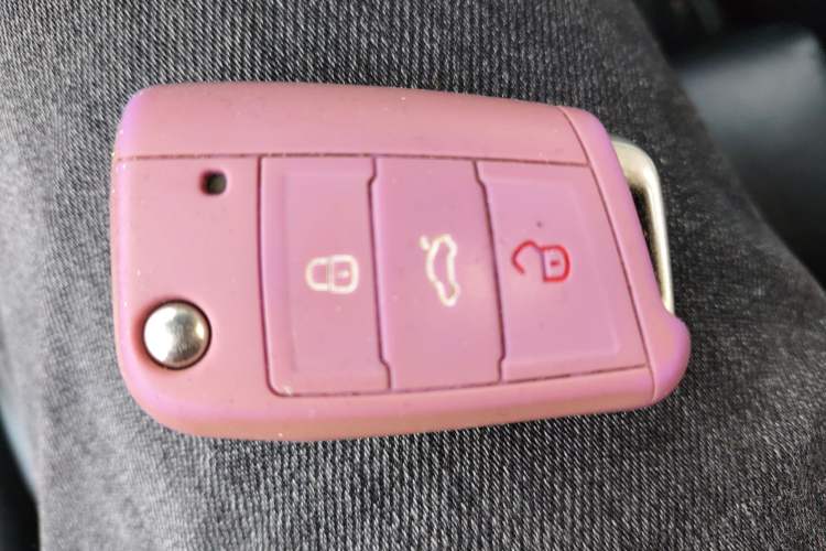 Used Volkswagen Golf 2016 230TSI Automatic Luxury Version