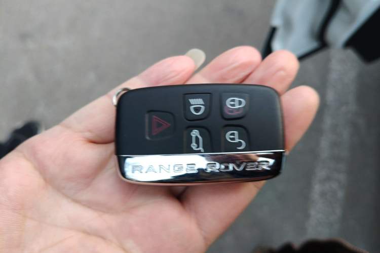 Used Land Rover Range Rover Evoque 2013 2.0T 5-Door Ignite Edition