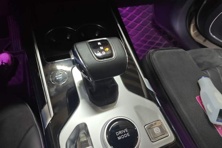 Used Hongqi HS5 2019 2.0T Smart Connect Flagship Edition Gear Lever