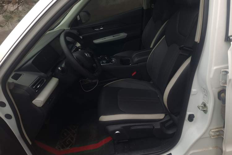 Used Dongfeng Aeolus E70 2021 Revised Version 360H Battery-Swap Edition