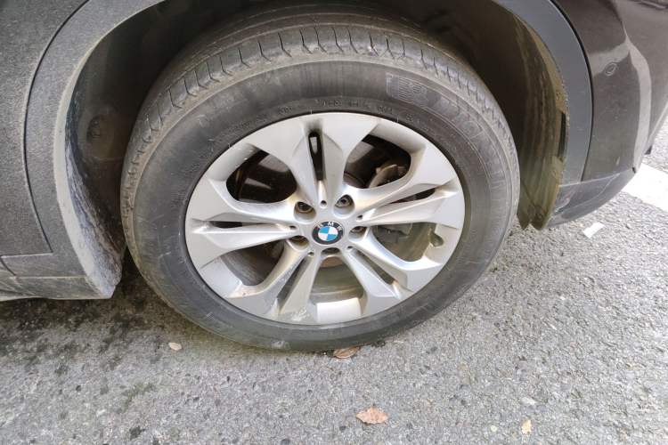 Used BMW X1 2016 sDrive18Li Premium Edition
