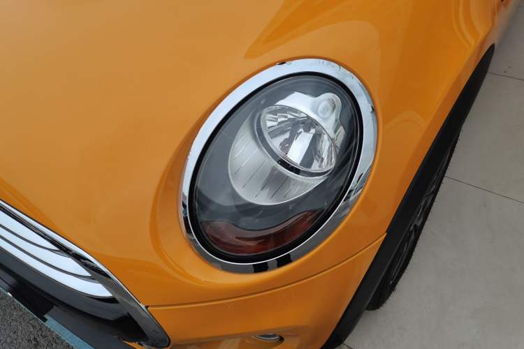 Used MINI 2016 1.5T COOPER Left Front Headlight
