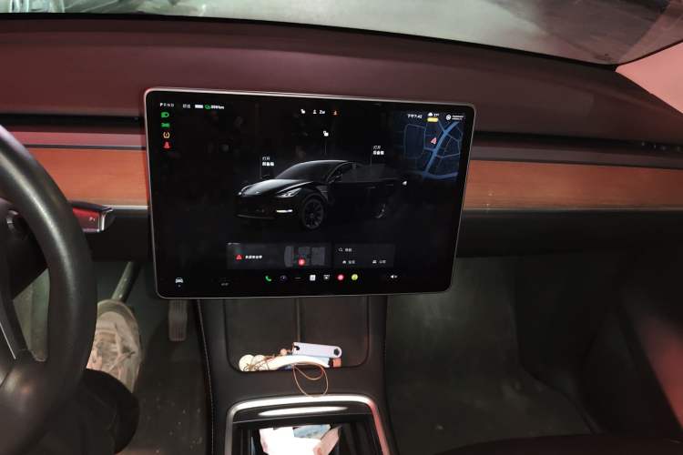 Used Tesla Model Y 2022 Rear-Wheel-Drive Version Audio And AC Panel