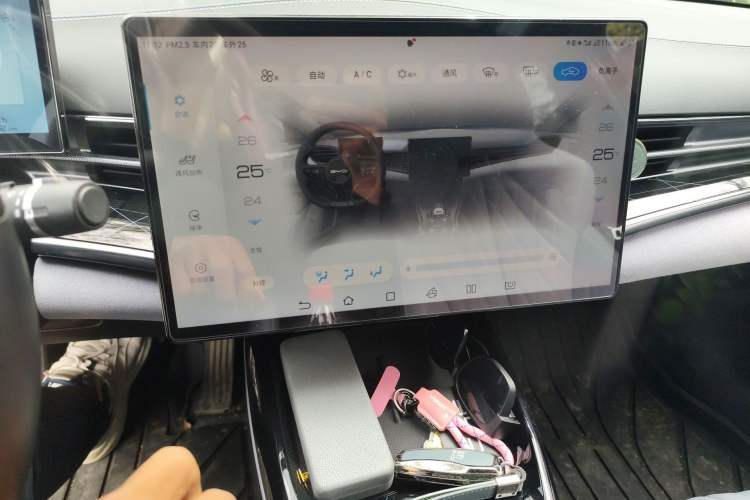 Used BYD Seal 2022 550 km Standard Range Rear-Wheel Drive Prestige Version
