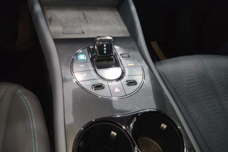 Used BYD Seal 06GT 2025 Intelligent Driving Version 605 Heatwave Edition Gear Lever