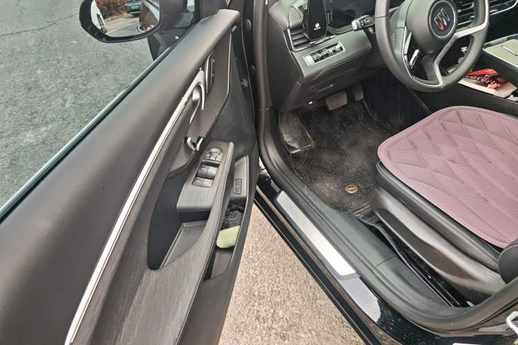 Used Buick LaCrosse 2025 28T Platinum Edition