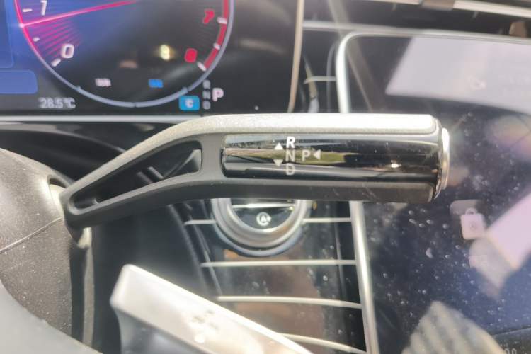 Used Mercedes-Benz E-Class 2024 E 260 L Gear Lever