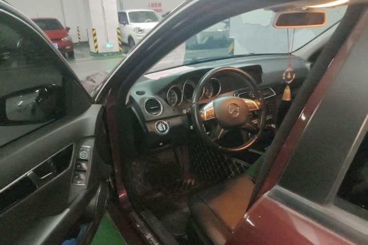 Used Mercedes-Benz C-Class 2013 C 180 CGI Classic Driver Seat