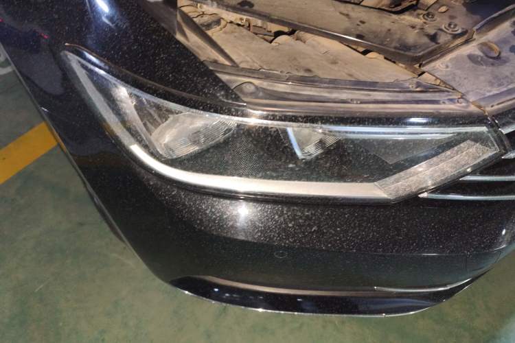 Used Volkswagen Magotan 2017 330TSI DSG Leading Model
