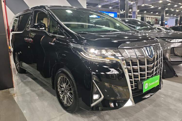 Used Toyota Alphard 2021 Dual-Engine 2.5L Luxury Edition