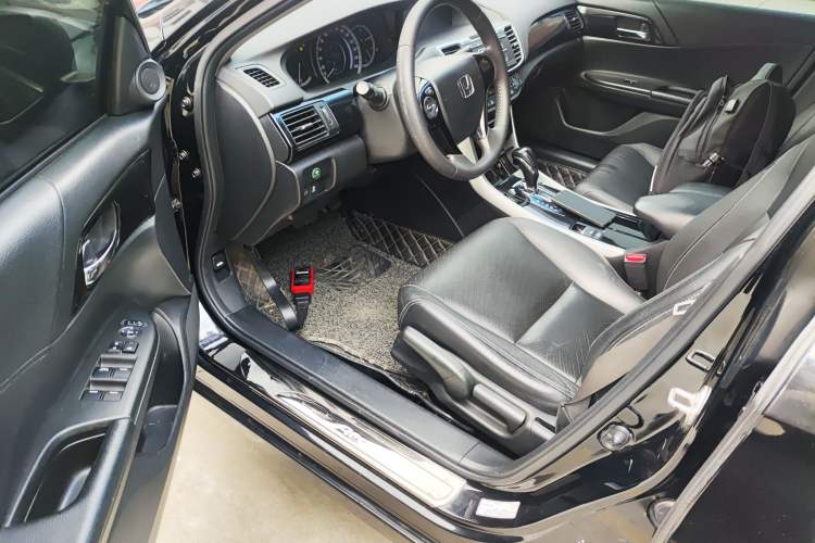 Used Honda Accord 2016 2.0L Elite Edition