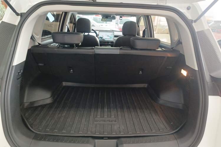 Used AION Y 2023 Plus 610 Smart Edition Ternary Lithium
