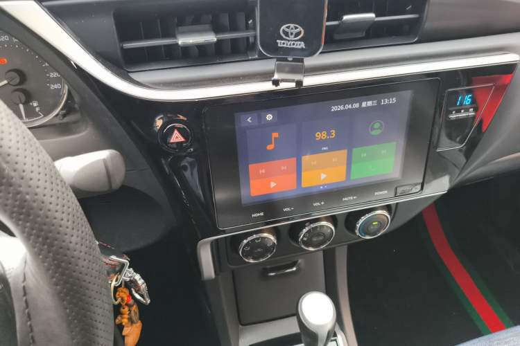 Used Toyota Corolla 2017 Revised Version 1.2T S-CVT GL-i Audio And AC Panel