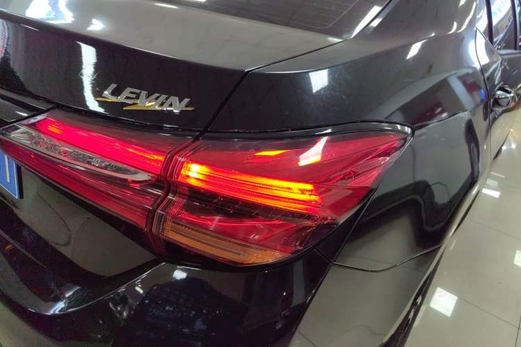 Used Toyota Levin 2018 185T CVT Luxury Edition Exterior 3