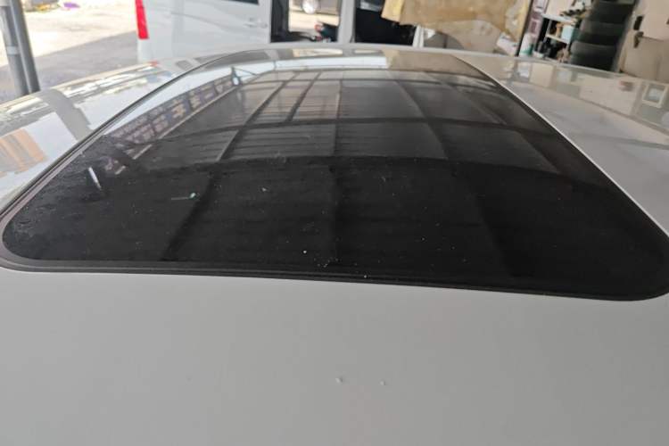 Used Chevrolet Cruze 2018 320 Automatic Pioneer Sunroof Edition
