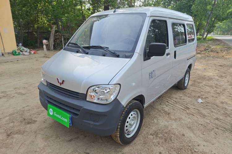 Used Wuling Zhiguang 2023 1.5L Practical Version 5/7 Seats