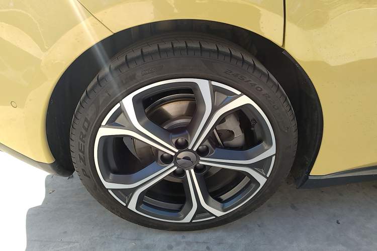 Used Nio ET5 2022 75 kWh