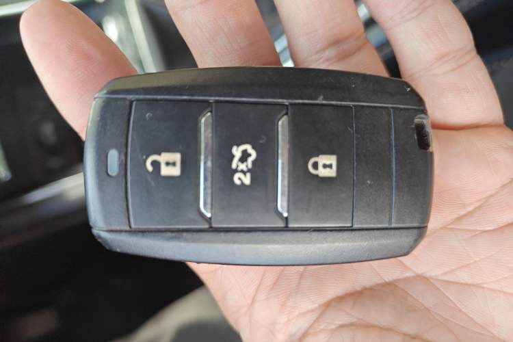 Used Changan Eado 2018 High-Energy Edition 1.6L GDI Manual Pioneer Model China V Standard
