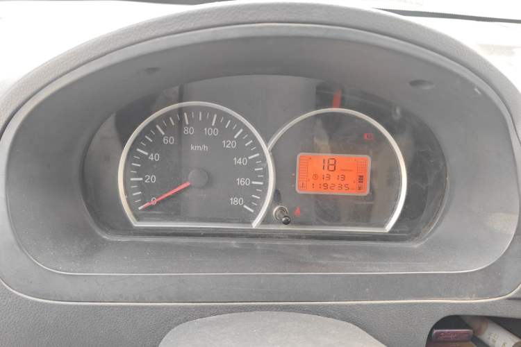 Used BAIC Weiwang 306 2016 1.2L Basic Version 7 Seats A12 China V Emission Standard Instrument Cluster