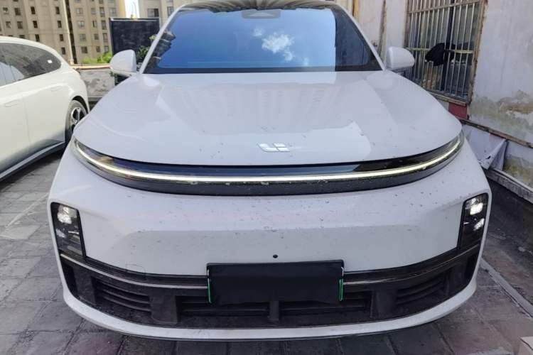 Used Li Auto L7 2023 Pro Model
