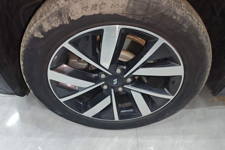 Used Li Auto L7 2023 Air model
