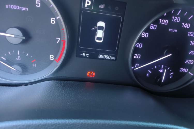 Used Hyundai Elantra (6th Generation / Lingdong) 2016 1.6L Automatic ZhiXuan – Elite Version
