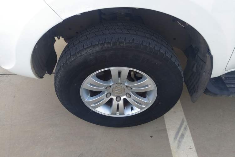 Used Foton Conqueror 3 2020 2.4L Challenger 3 Two-Wheel Drive Enjoyment Version High Cargo Bed Standard Wheelbase 4K22D4M