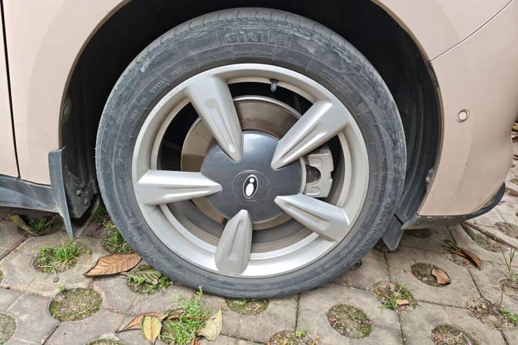 Used ORA Good Cat 2021 400km Standard Range Athena Edition Lithium-Ion Battery