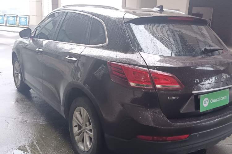 Used BORGWARD BX7 2018 28T 2WD Comfort Version 5 Seats China VI Emission Standard
