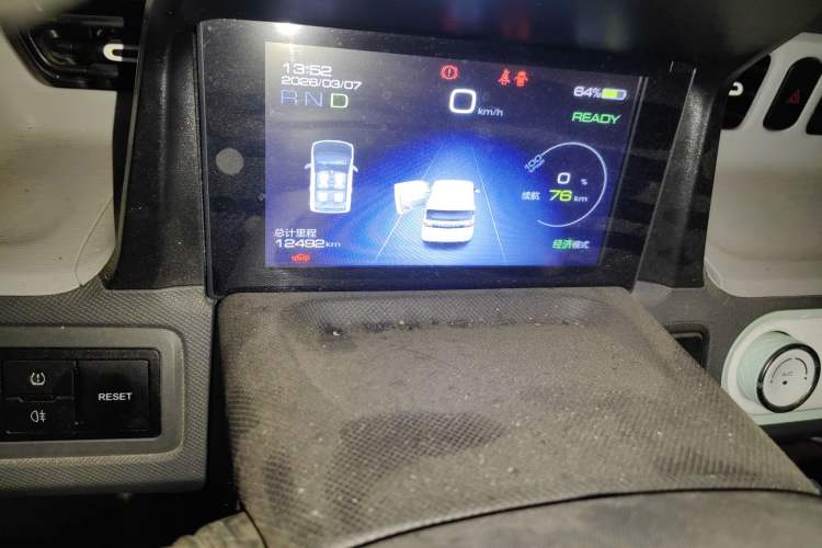 Used Wuling Hongguang MINIEV 2021 Macaron Fashion Model Lithium Iron Phosphate
