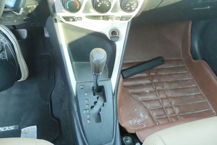 Used Toyota Vios 2016 1.5L Automatic ZhiZhen Xingyao Edition