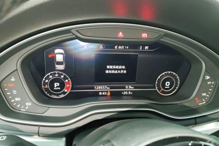 Used Audi A4L 2019 40 TFSI Fashion Edition China VI Emission Standard Instrument Cluster